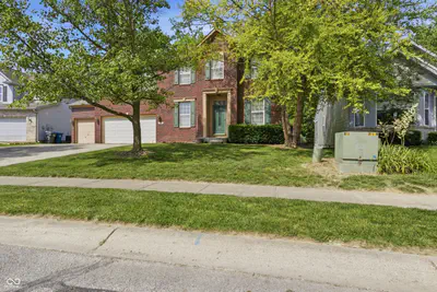 11320 Bear Hollow Court, Indianapolis