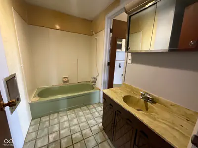 9034 75, Rosedale - 40