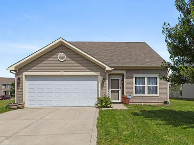 3035 Arrowroot Lane, Indianapolis