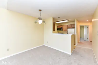 7238 Harbour Isle, Indianapolis - 7