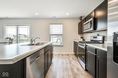 1435 Fleming Drive, Greenfield - 13
