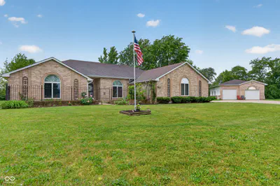 1408 Melanie Court, Kokomo - 3