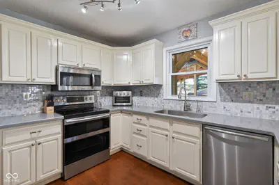 19910 State Road 37, Noblesville - 13