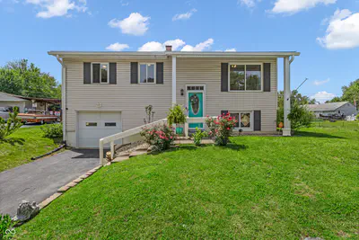 4546 Laclede Street, Indianapolis