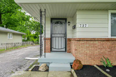 737 Temperance Avenue, Indianapolis - 3