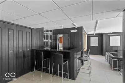 4000 Meridian Street, Indianapolis - 26