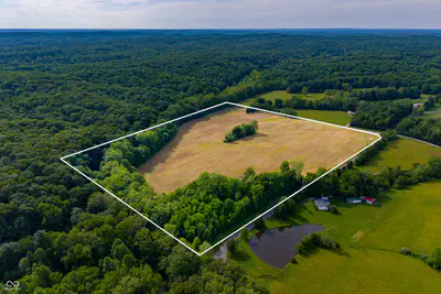 3000 Block County Rd 900, Freetown - 26