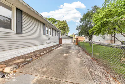 305 20th, Beech Grove - 26
