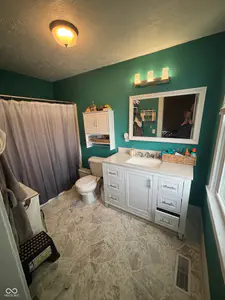 438 Colescott Street, Shelbyville - 23