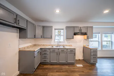 1605 Memorial Drive, Muncie - 14