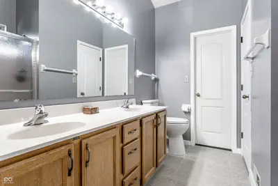 8688 Buffett Parkway, Fishers - 28