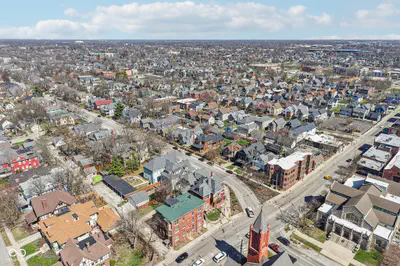 1610 Delaware Street, Indianapolis - 76