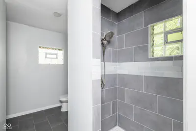 969 Pershing, Indianapolis - 16