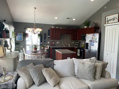 13255 Deception Pass, Fishers - 2