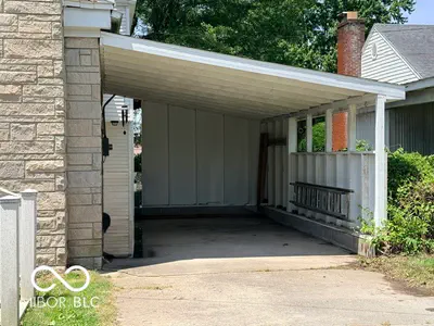 824 5th Street, Seymour - 40