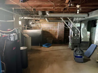2438 500, Crawfordsville - 25