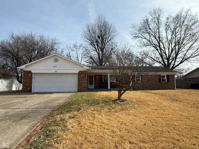 8101 Hi Vu Drive, Indianapolis