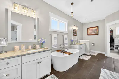 3511 Bryn Mawr Drive, Bloomington - 25
