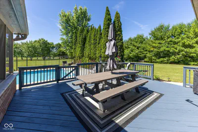 1025 Bear Cub Drive, Cicero - 44