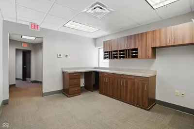 8770 Purdue Road, Indianapolis - 39
