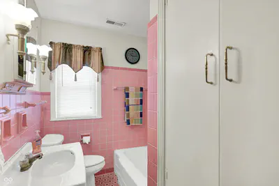 1101 Shadeland Avenue, Indianapolis - 22