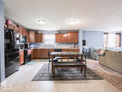 8218 Devon Avenue, Indianapolis - 15