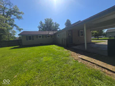 600 Beech Street, Sullivan - 4