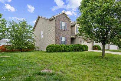 2804 Corlee Crescent, Brownsburg - 3