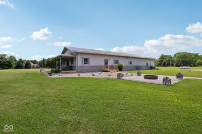 6070 County Road 200, Avon - 47