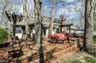 5571 Red Oak Drive, Greenfield - 71