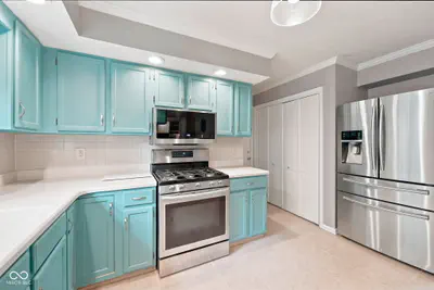 7921 Springwater Court, Indianapolis - 13