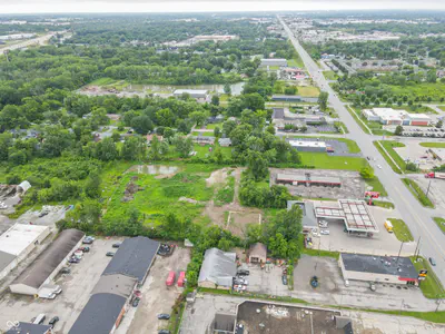 4525 Shadeland Avenue, Indianapolis - 17