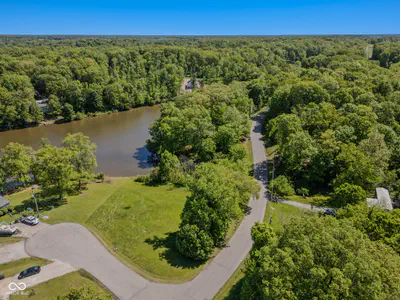 3831 Country Manor E, North Vernon - 8
