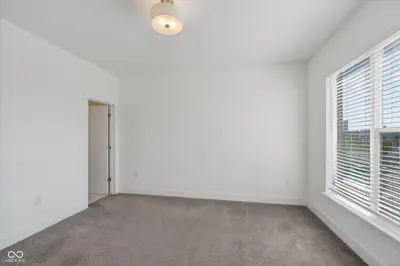 727 Illinois Street, Indianapolis - 26