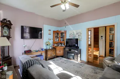 202 Monroe Street, Indianapolis - 11
