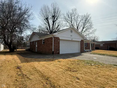 8101 Hi Vu Drive, Indianapolis - 2