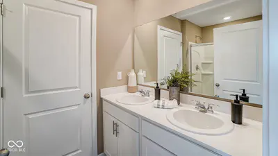 6218 Wasco Drive, Whitestown - 21