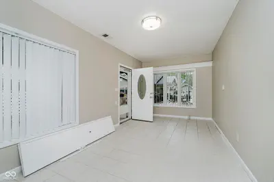 9135 256th Street, Arcadia - 16