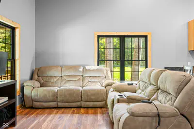 7951 Laurel Drive, Nineveh - 5