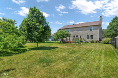 2905 Shadow Lake Drive, Indianapolis - 49