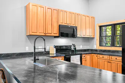 7951 Laurel Drive, Nineveh - 61