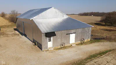 7746 County Road 50, Connersville - 71