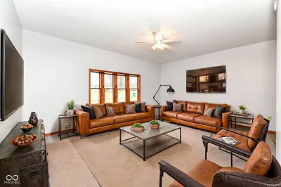 382 Pinedale Drive, Avon - 19