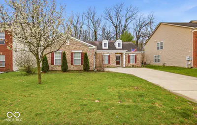 344 Legacy Boulevard, Greenwood - 8
