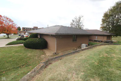 1720 Lafayette Road, Crawfordsville - 49