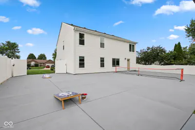 435 Lake Shore Court, Franklin - 48