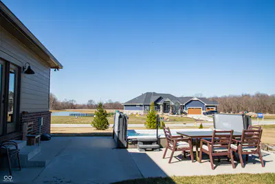 4264 Chapel Hill Court, Bargersville - 40