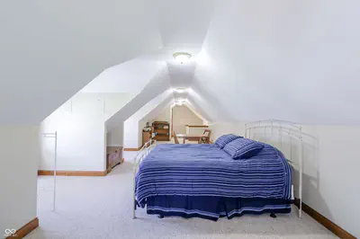 5571 Red Oak Drive, Greenfield - 39