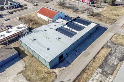 2401 Monroe Street, Muncie - 13