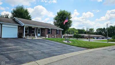 62 Brookside Drive, North Vernon
